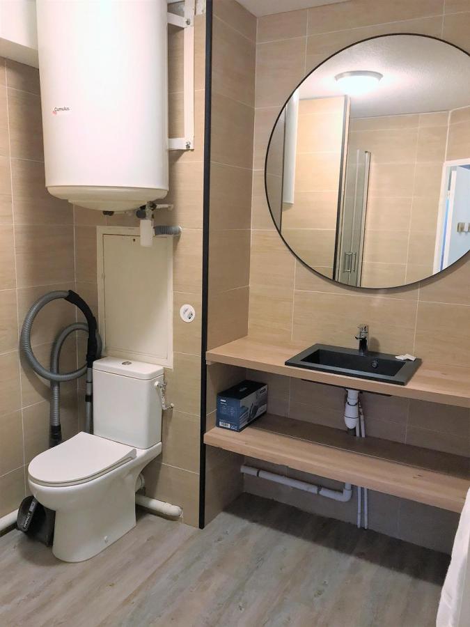 Bel appartement design tout confort  Cenon Esterno foto